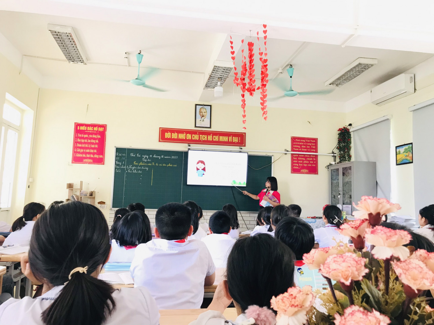 Chuyên đề Phân môn Tập đọc lớp 5 bài: " Tác phẩm của Si-le và tên phát xít”